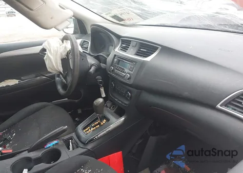 2017 Nissan Sentra S z USA, uszkodzony, nr VIN 3N1AB7AP7HY367968